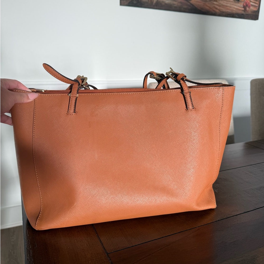 Tory Burch York Tote - Picture 3 of 10